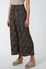 Load image into Gallery viewer, Animal Print Pleated Paper Bag Waist Trousers - Pinstripe
