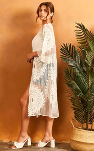 Aria - Boho Lace Kimono In Ivory - Pinstripe