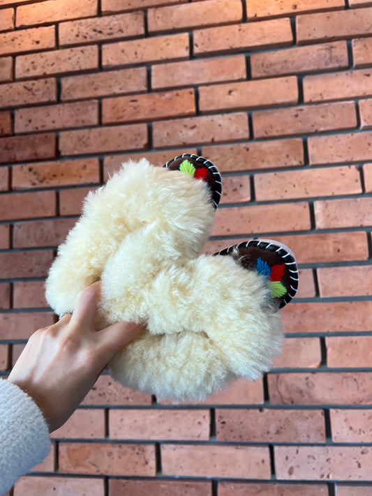 Kids Sheep 🐑 Fur Slippers