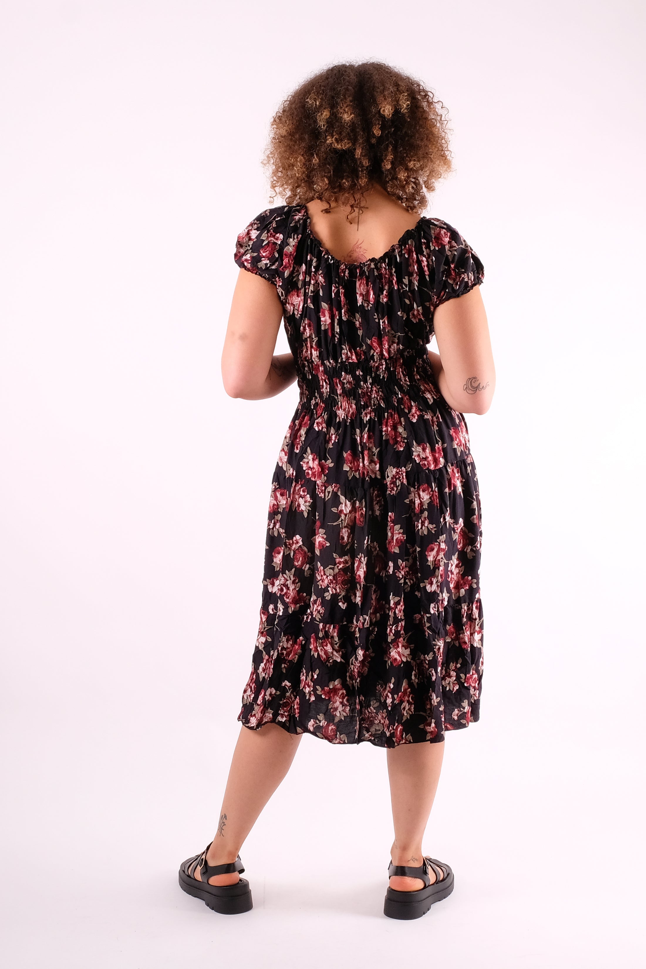 Jenna - Shirring Button Detailed Floral Print Midi Dress - Pinstripe