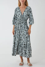 Load image into Gallery viewer, Lolita - Kimono Sleeve Shirred Bodice Leaves Midi Dress - Pinstripe
