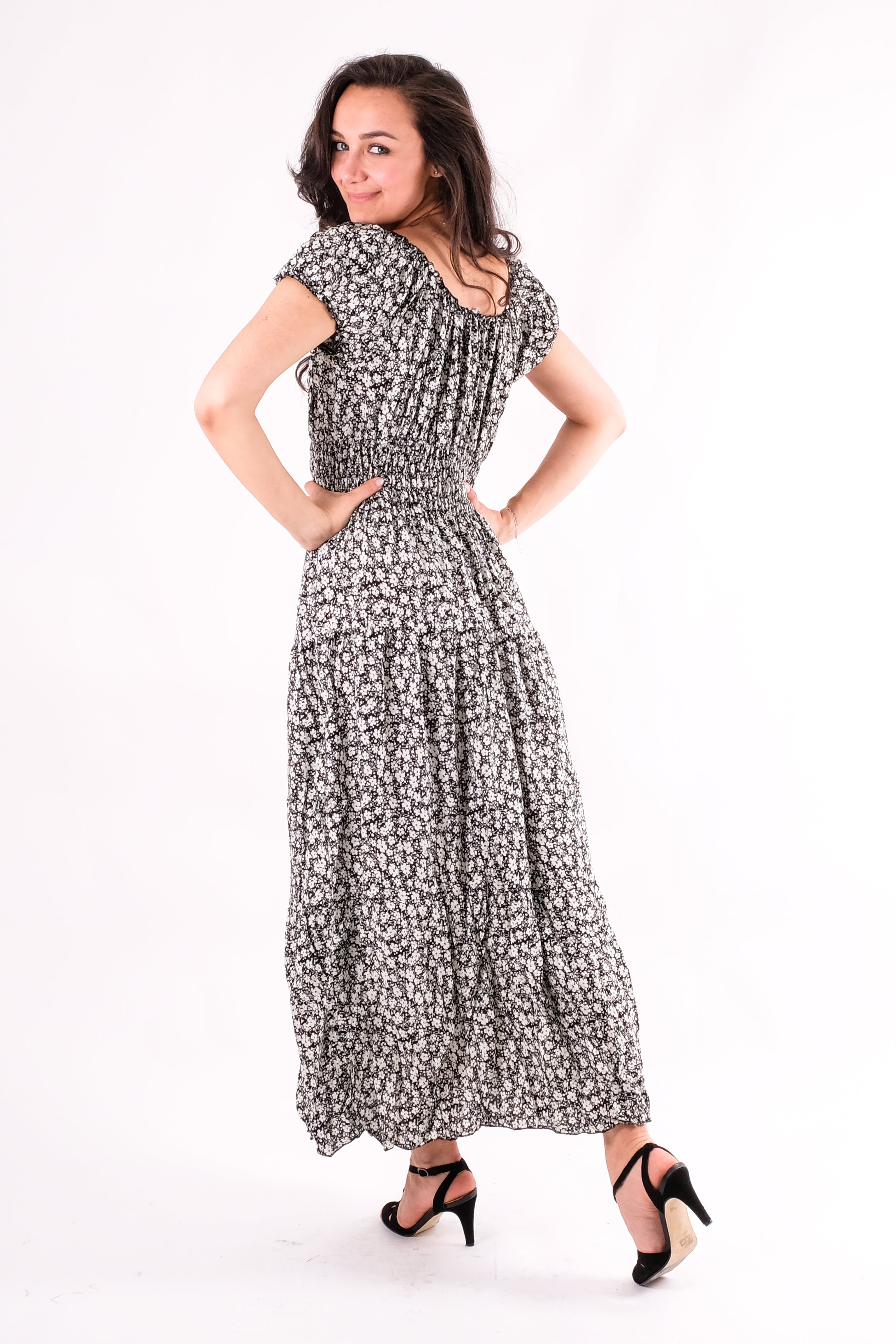 Robin - Shirring Button Detailed Floral Maxi Dress - Pinstripe