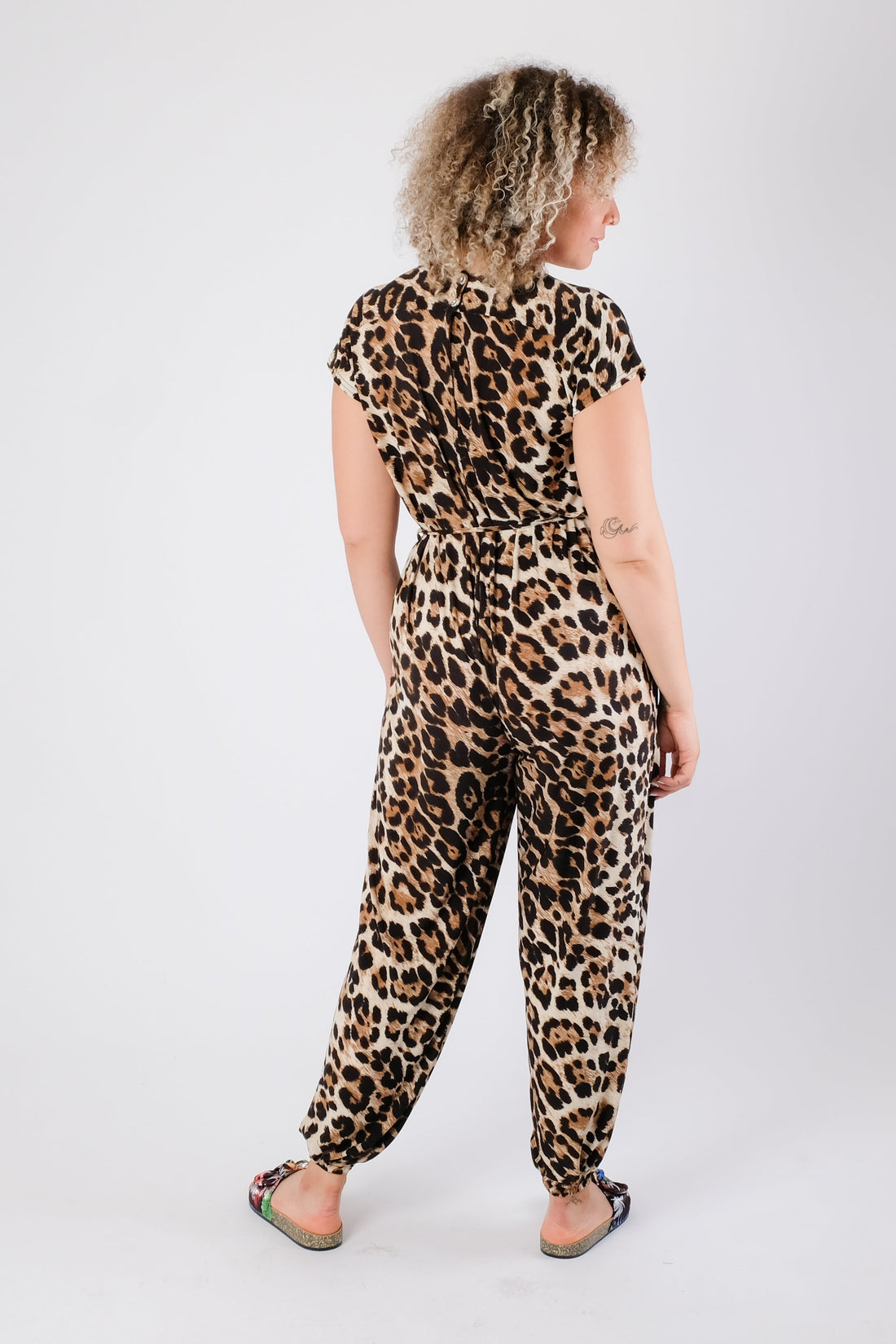 Shaya - Leopard Print Tie Waist Jumpsuit - Pinstripe
