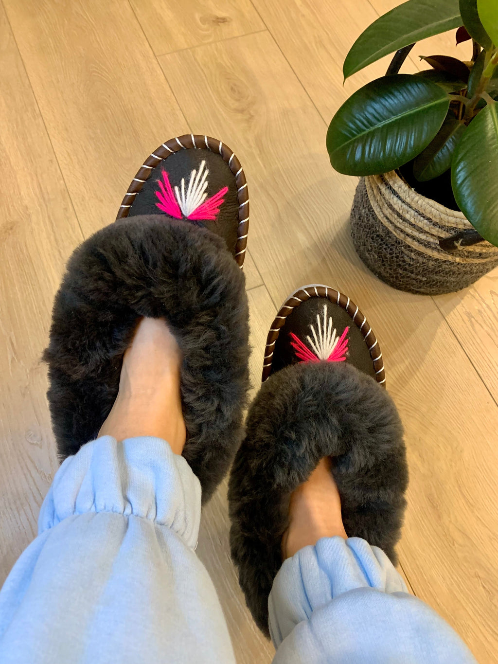 Sheep 🐑 Fur Slippers - Pinstripe