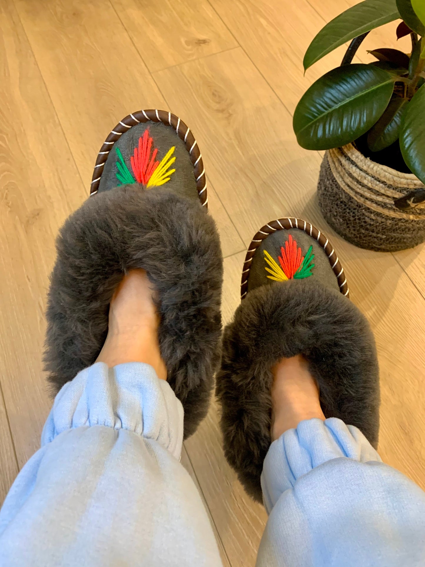 Sheep 🐑 Fur Slippers - Pinstripe