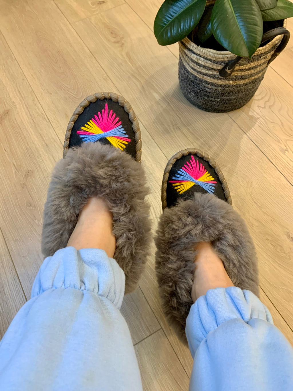 Sheep 🐑 Fur Slippers In Mid-Grey - Pinstripe