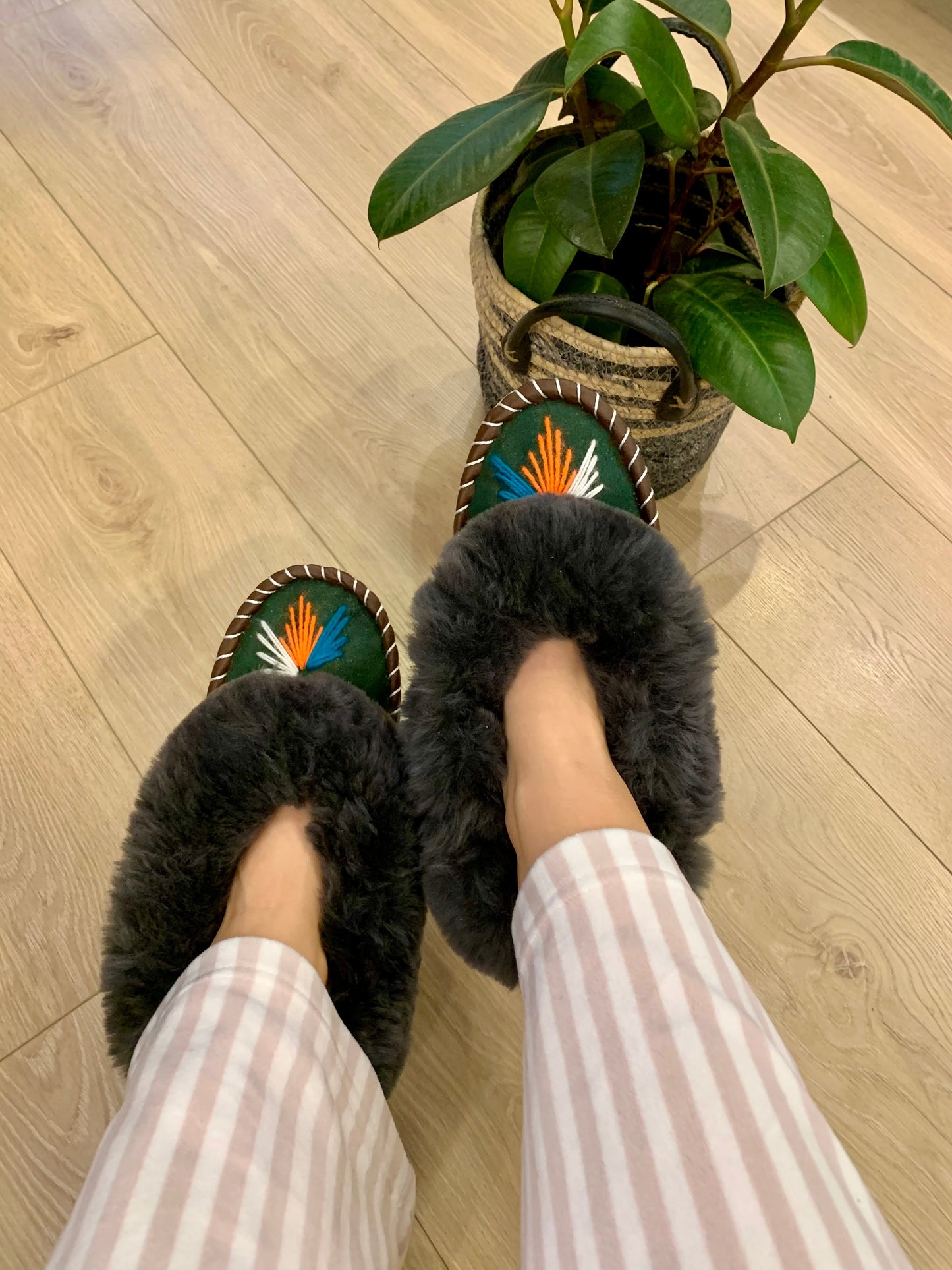 Sheep 🐑 Fur Slippers The One Of A Kind - Pinstripe