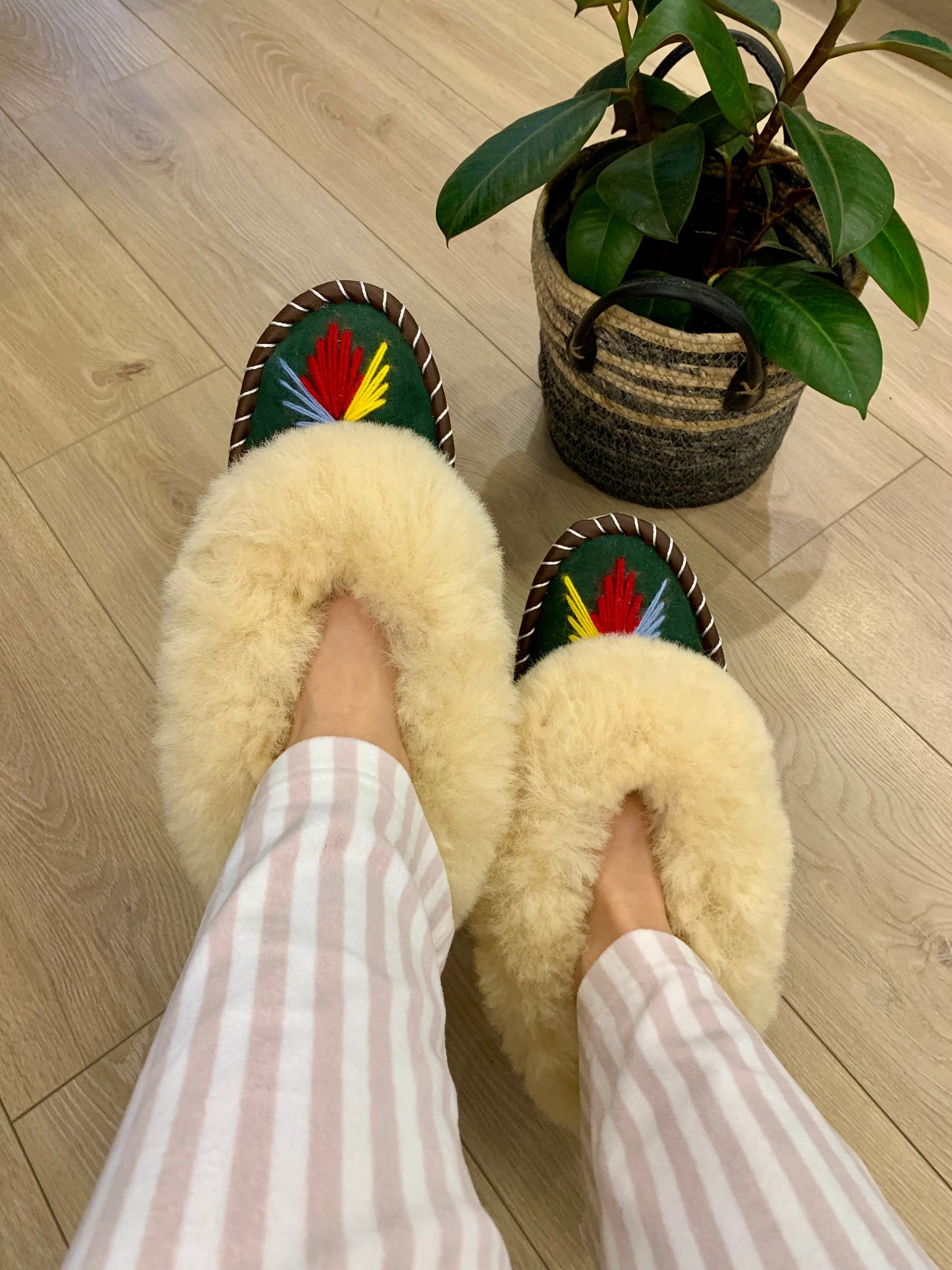 Sheep 🐑 Fur Slippers The One Of A Kind - Pinstripe
