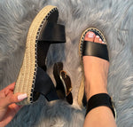 Load image into Gallery viewer, Susana - Faux Leather Chain Detail Espadrille Flat forms - Pinstripe
