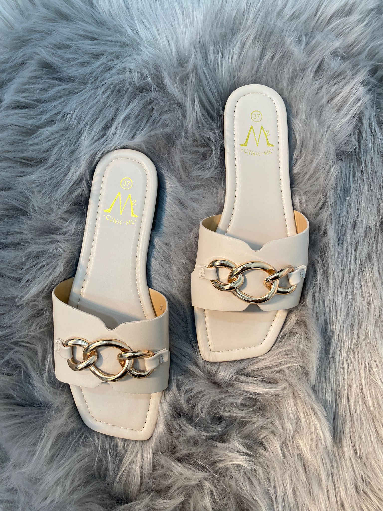 Trelle - Metal Detail Slip On Platform Sandal - Pinstripe